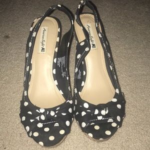 American eagle sandals